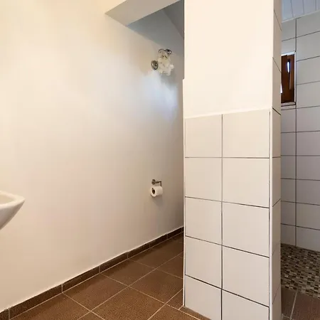 Esma Villa *