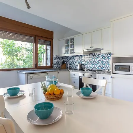 Esma Villa